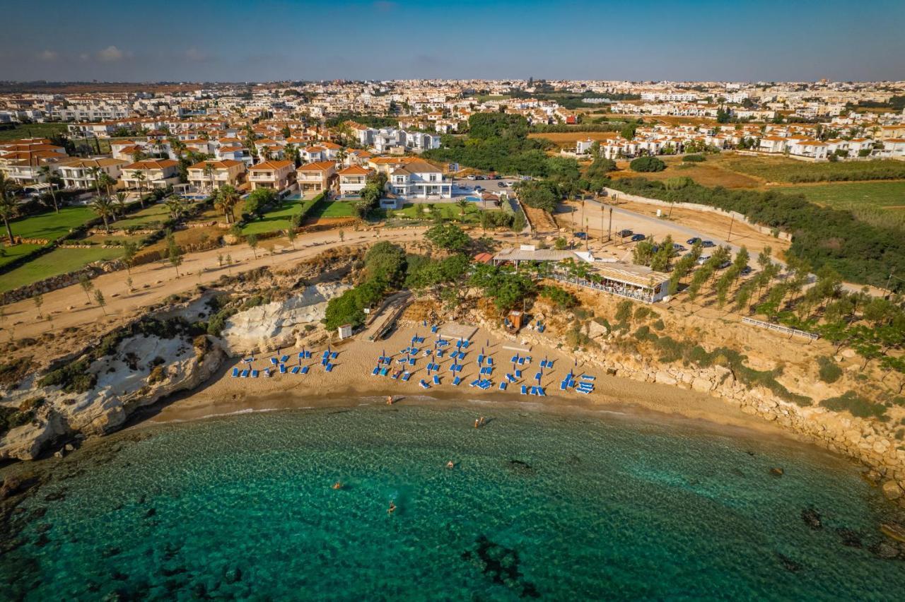 Atlantica 4 Bedroom Villa Near The Beach Protaras Exterior photo